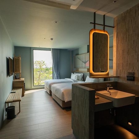 The Signature Hotel Airport Hat Yai Bagian luar foto